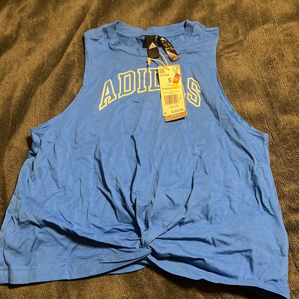 Adidias Tank